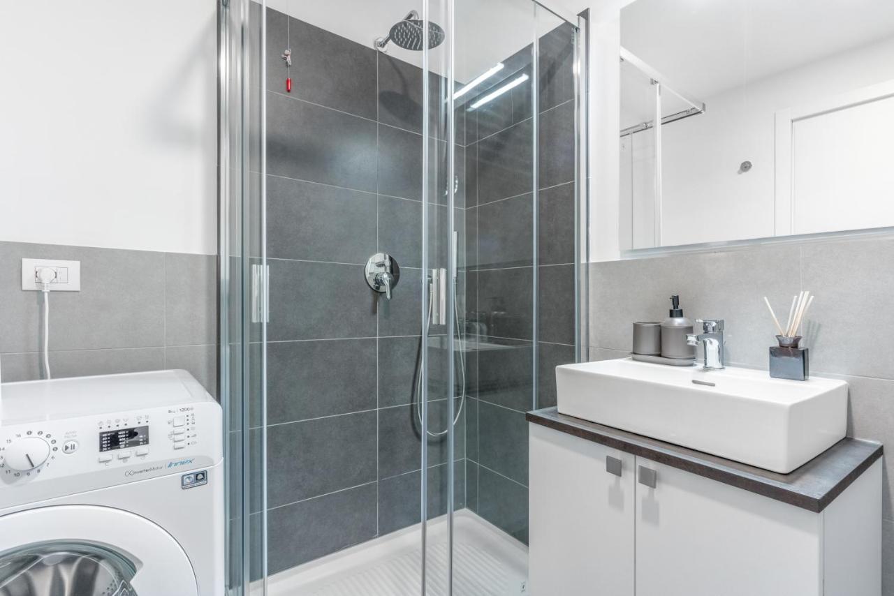 Modern With Terrace & Garage By Ndp Rent Daire Milano Dış mekan fotoğraf